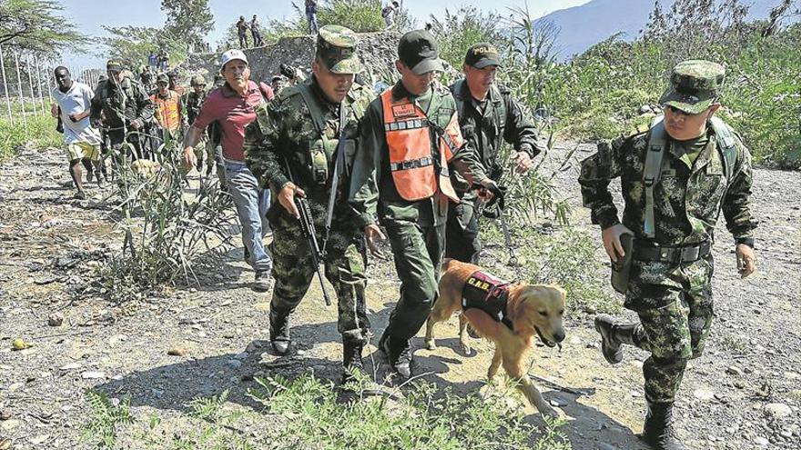 EEUU castiga a Maduro con más sanciones a la petrolera estatal