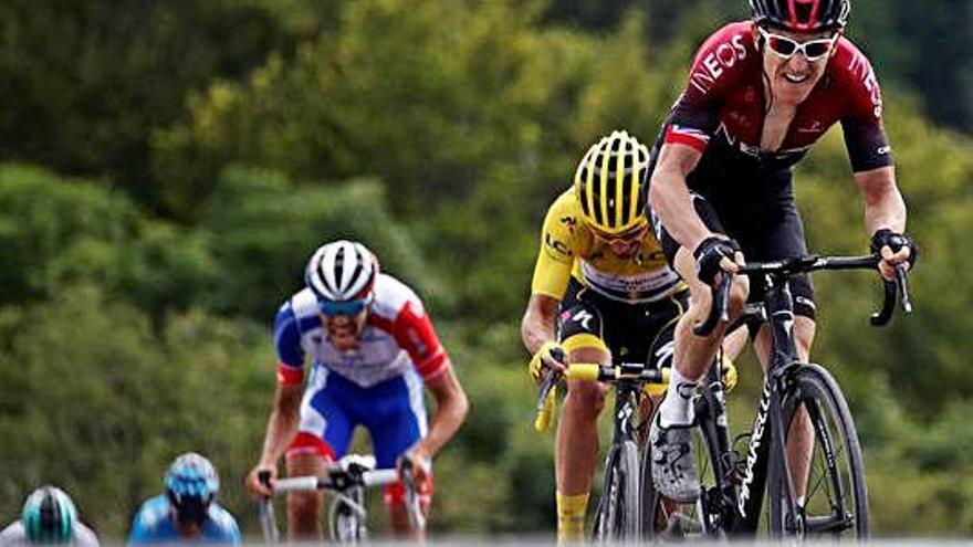 Geraint Thomas va atacar en el tram final i va demostrar la seva força