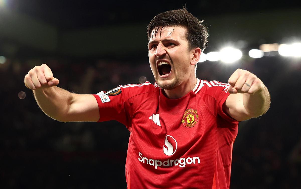 Harry Maguire y el Manchester United llegaron a un acuerdo de extensión de contrato válido hasta junio de 2027
