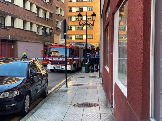 Incendio en un piso de la calle Concinos de Oviedo.