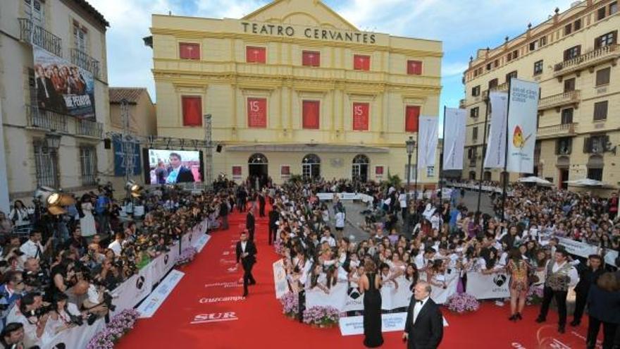 La plaza Jerónimo Cuervo durante una de las ediciones del Festival de Cine en español.