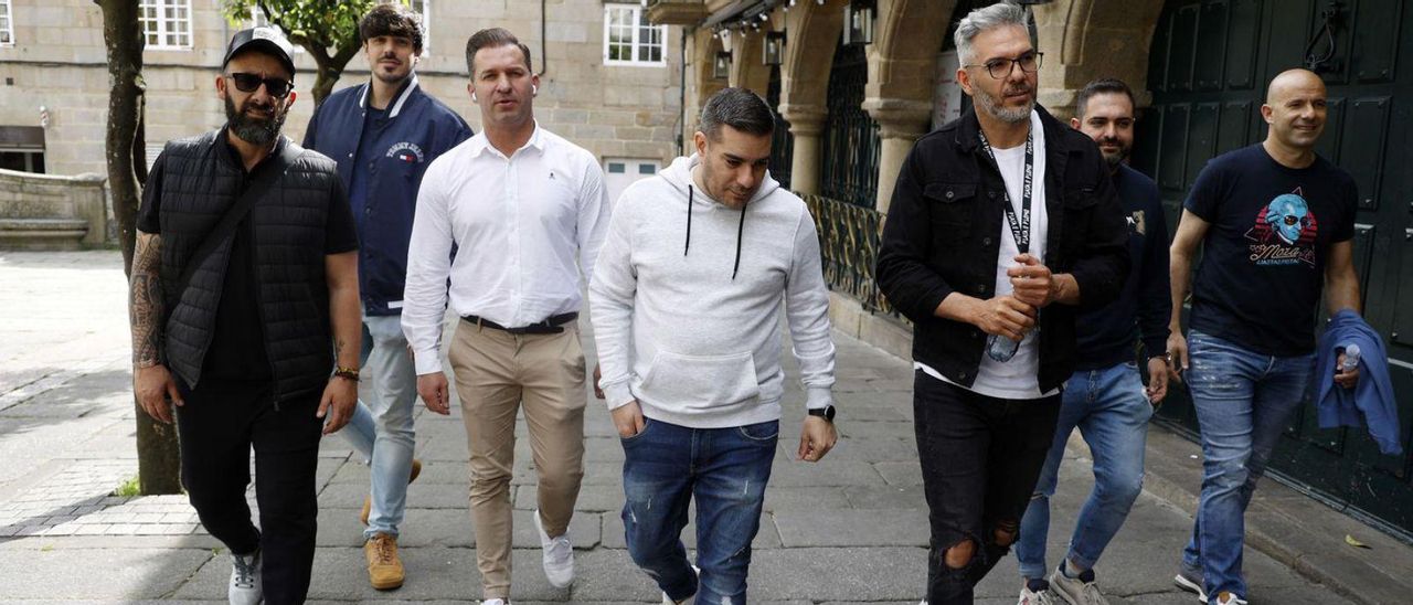 Representantes de la hostelería nocturna de Pontevedra. |   // GUSTAVO SANTOS