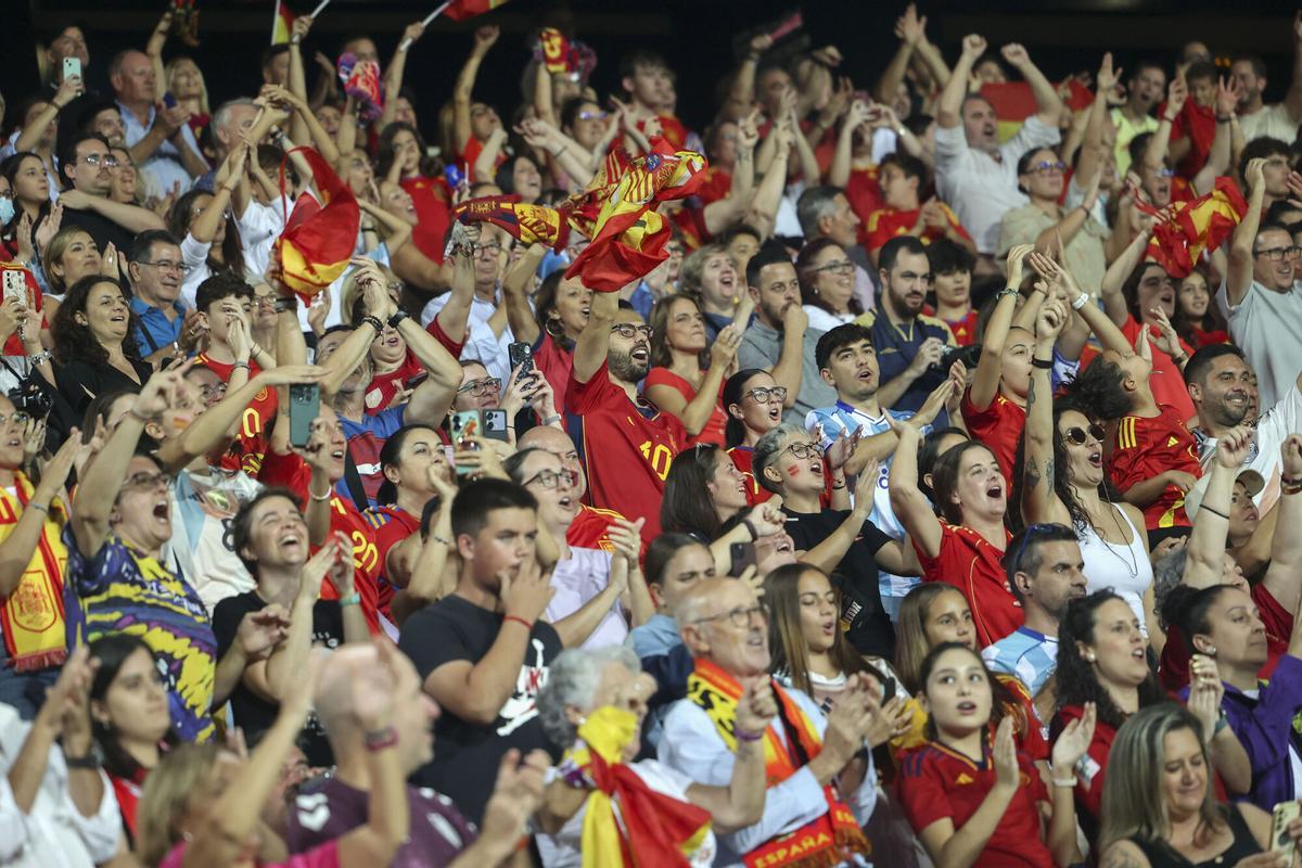 Semifinales de la Nations League: España - Suecia.