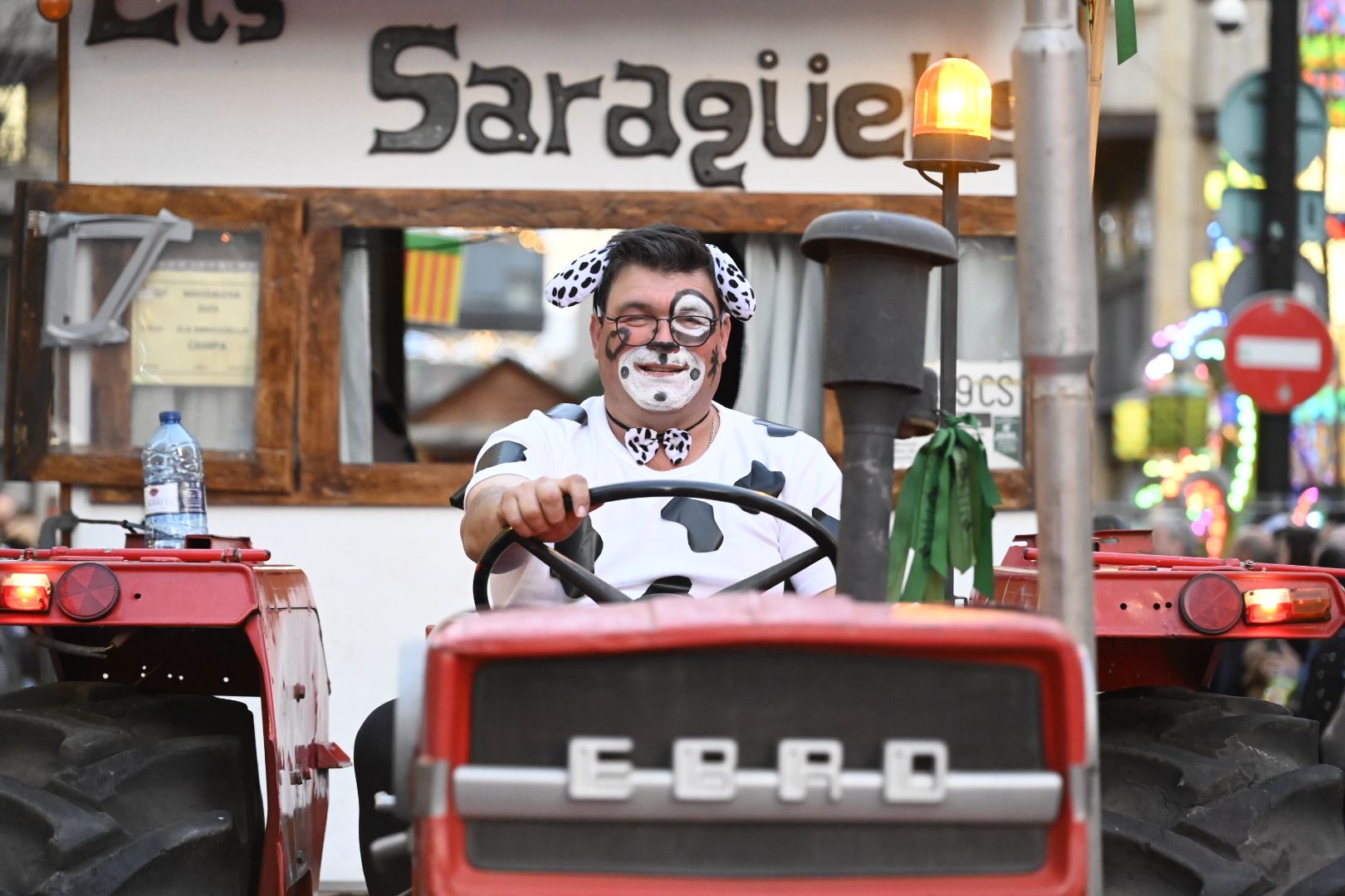 Desfile de collas y carros