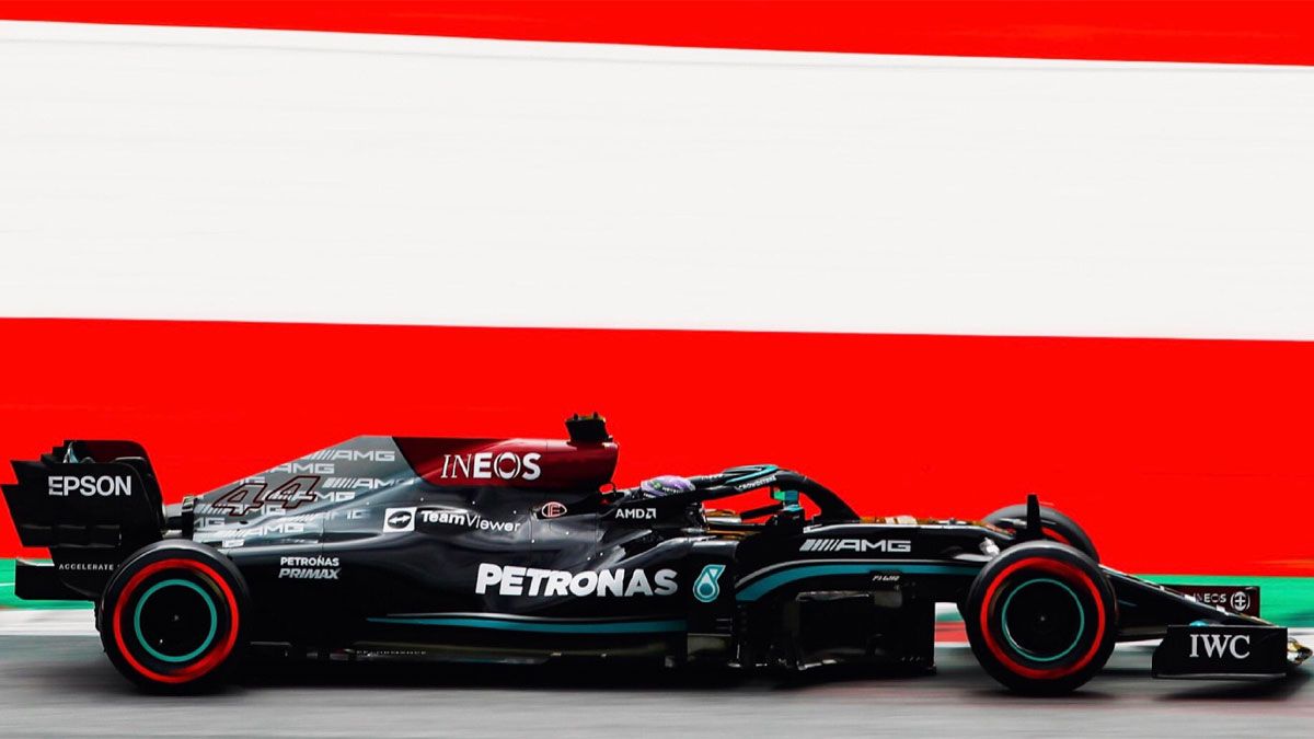 Lewis Hamilton, el más rápido del viernes en Austria