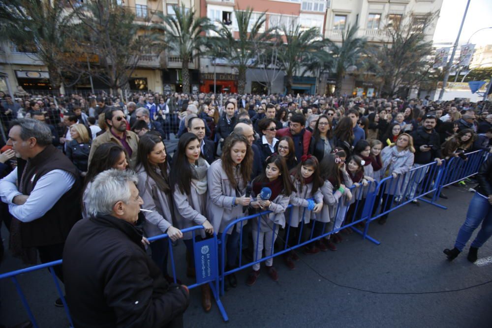 Una Nochevieja a ritmo de mascletà en Alicante