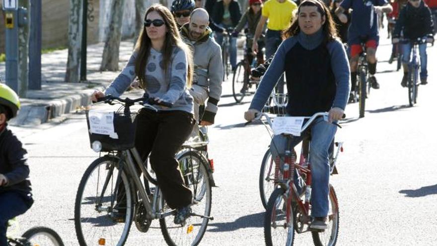 Valencia en Bici alerta de la desincentivación del uso de bicis en entornos urbanos