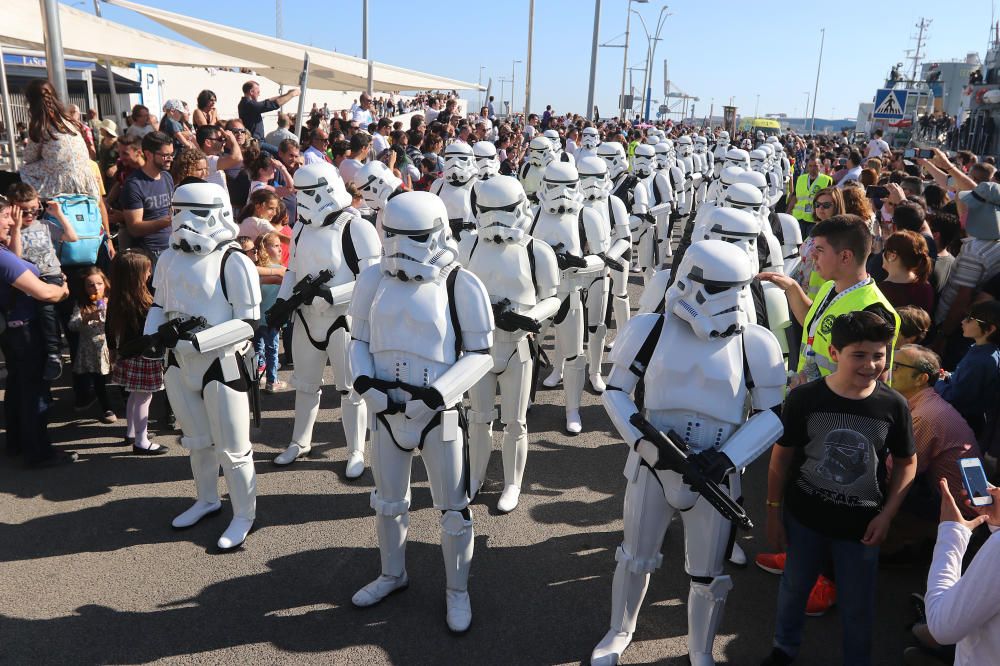 Tercer desfile de la Legión 501 por Málaga