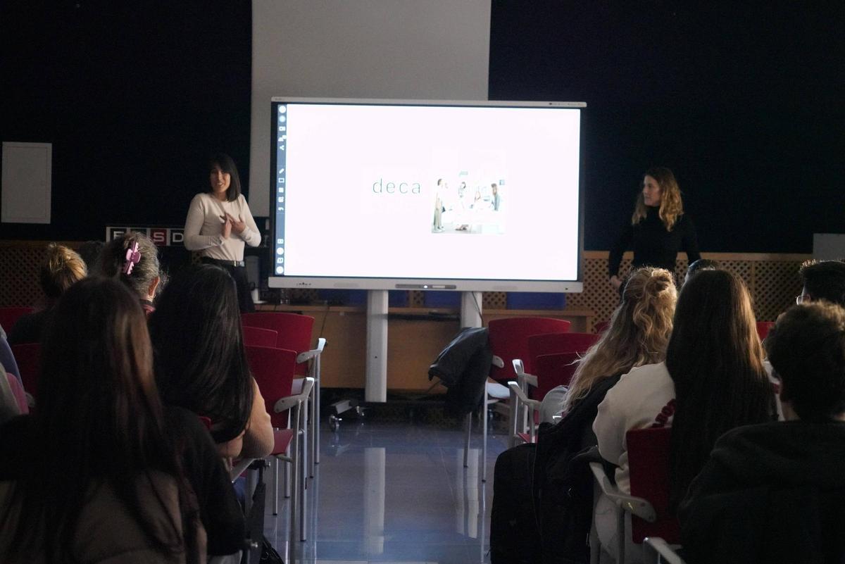 Nueva jornada del ciclo "Mi ex te lo cuenta", de la Escuela de Arte de Zamora con Elena Álvarez Sellán