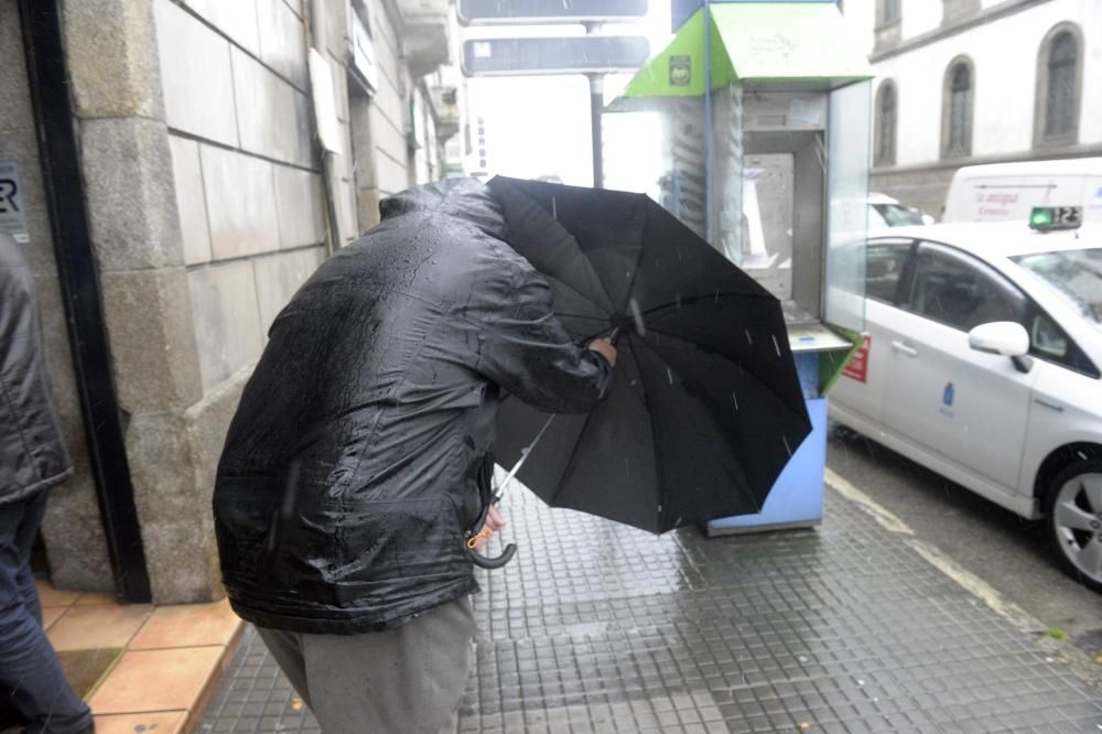 Día de paraguas en A Coruña