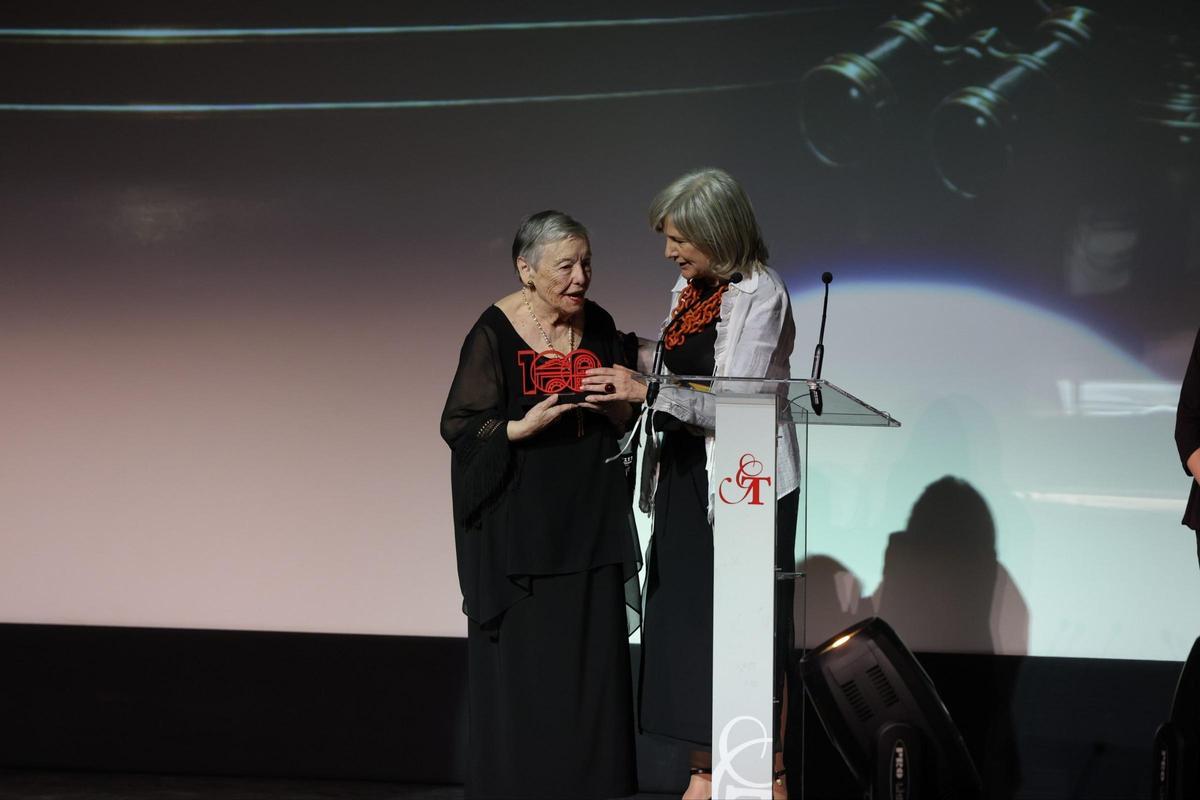 Recoge el premio a su trayectoria la actriz española María Galiana