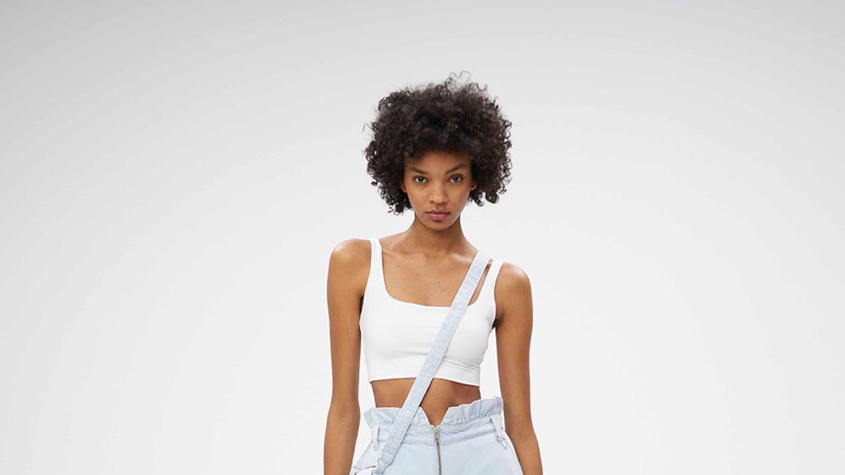 El denim desmontable va más allá con esta nueva colección de Bershka