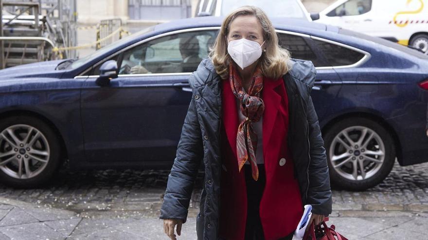 La vicepresidenta del Gobierno, Nadia Calviño, durante el encuentro de la Cadena SER, agenda del Gobierno de Andalucia en la Fundación Cajasol, a 11 de marzo de 2022 en Sevilla (Andalucía, España)