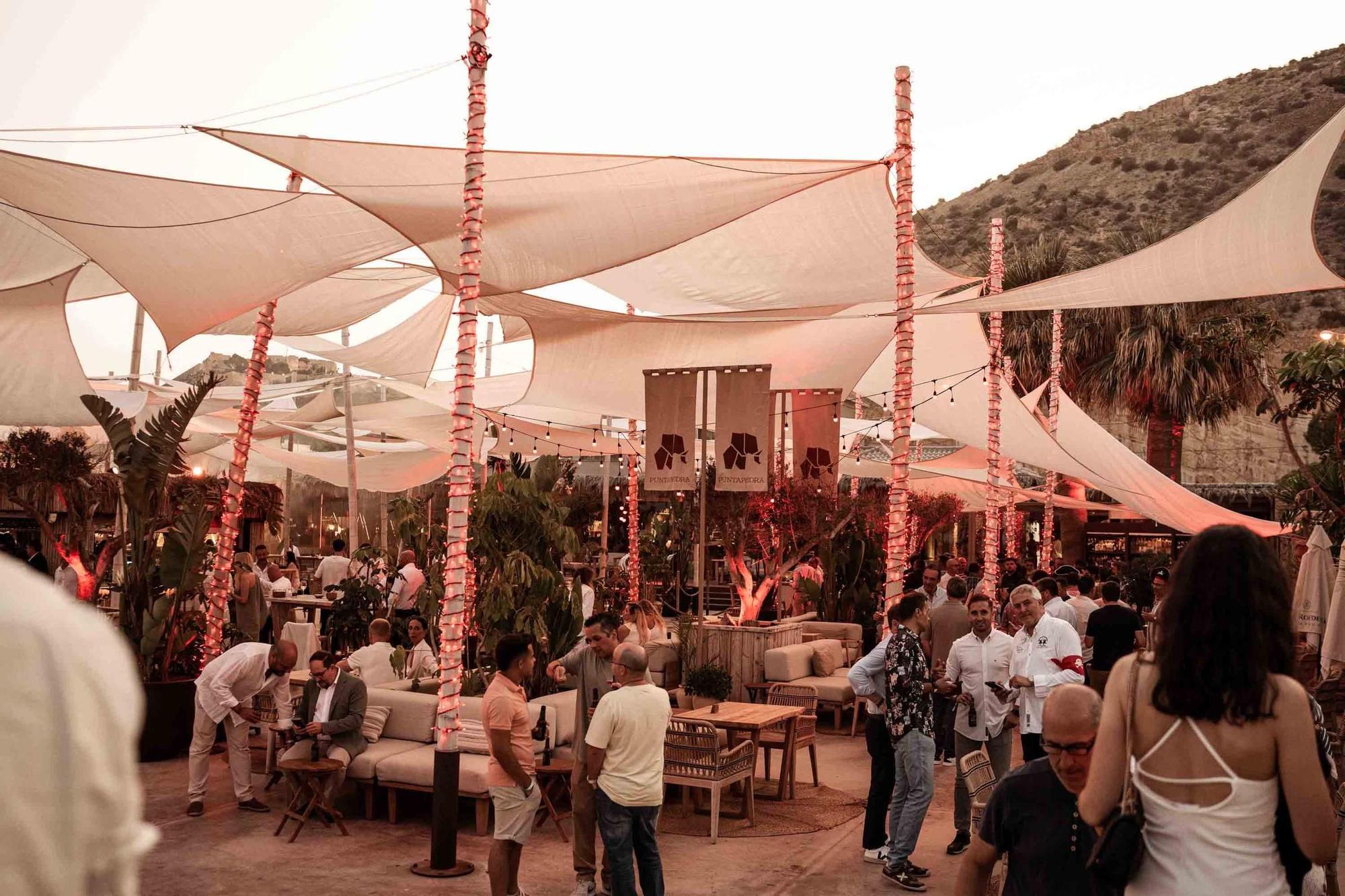 Puntapiedra reabre sus puertas con la fiesta que marca el inicio del verano 2025 en Alicante