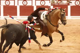 La corrida de rejones de la feria taurina de Begoña en Gijón (en imágenes)