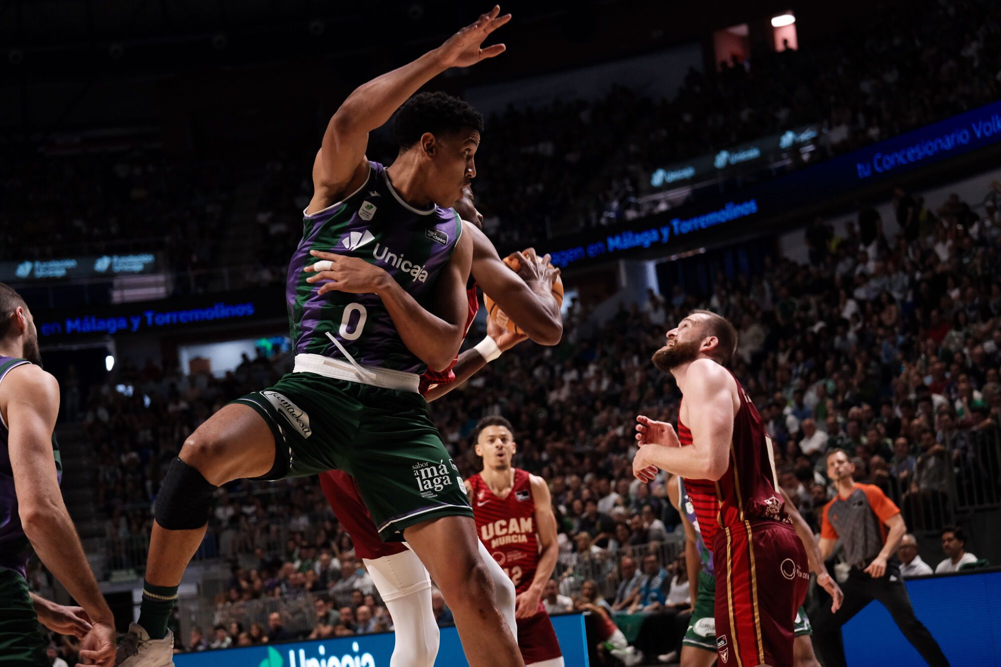 Imágenes del partido del UNICAJA vs UCAM Murcia en el Martín Carpena