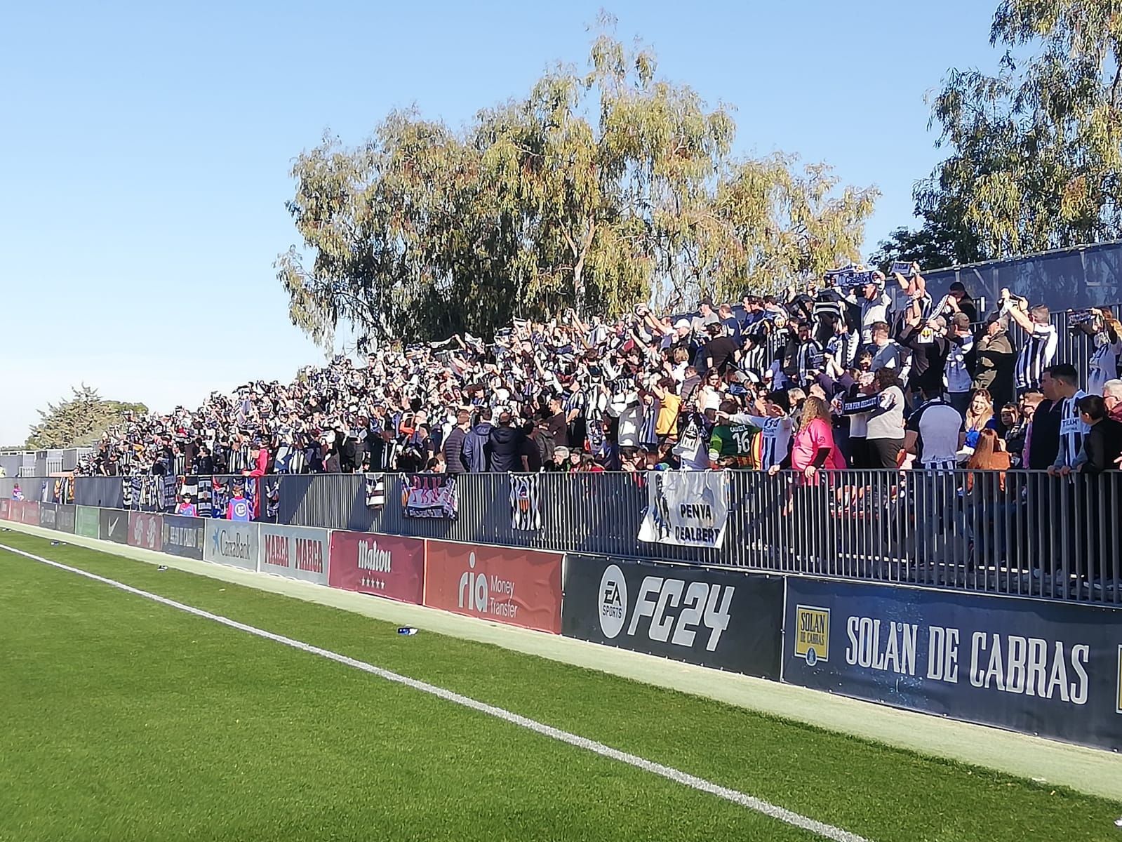 Más de 500 'orelluts' en el Atlético B-Castellón