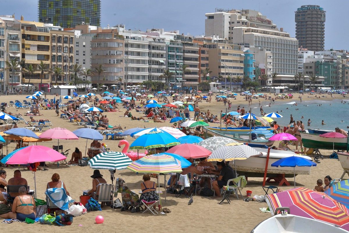 Domingo en playas de la capital grancanaria