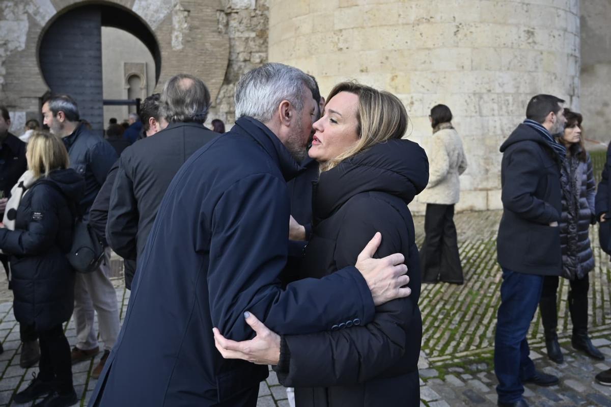 Azcón y Alegría, este lunes antes del minuto de silencio en Zaragoza.