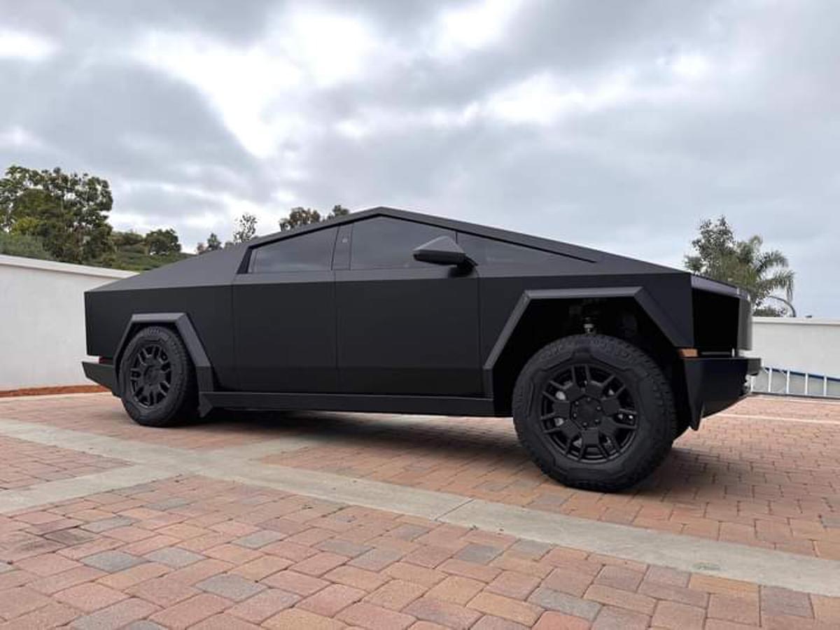 Un Tesla Cybertruck.