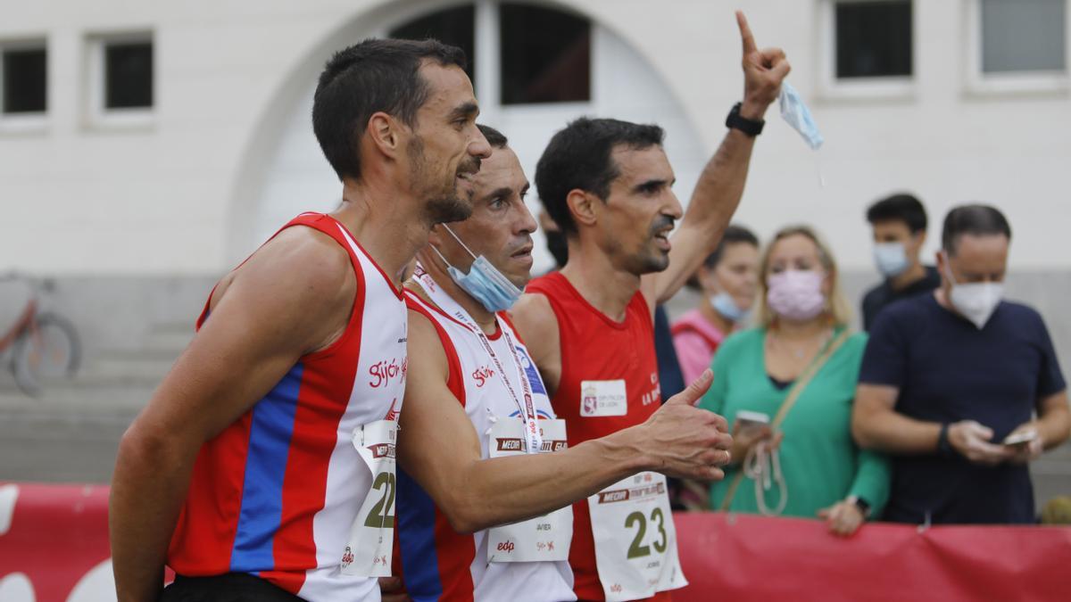 En imágenes: así fue la Media Maratón de Gijón