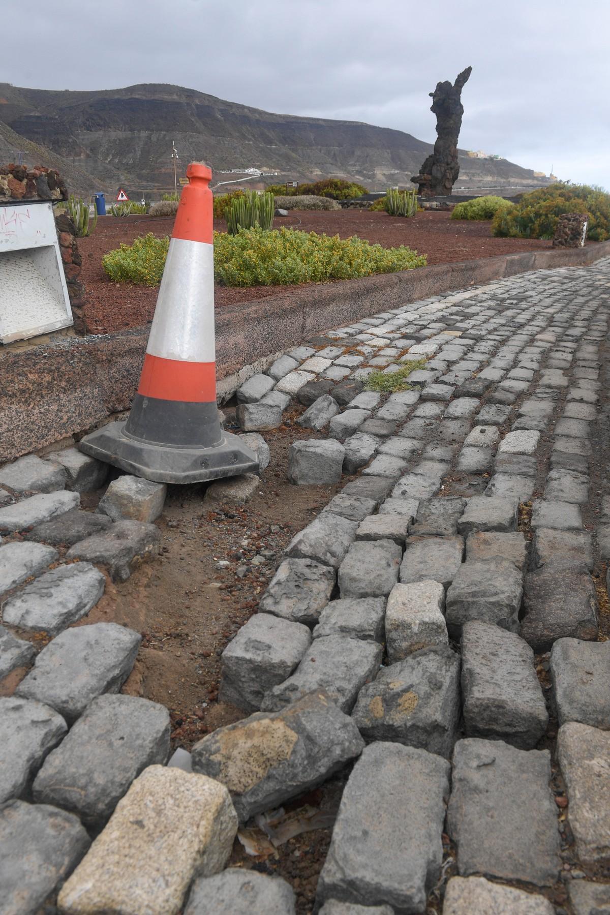 Estado de abandono de la zona de El Atlante