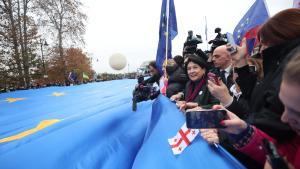 La presidenta de Georgia, Salomé Zurabishvili asiste a la manifestación a favo del ingreso en la UE en Tiflis.