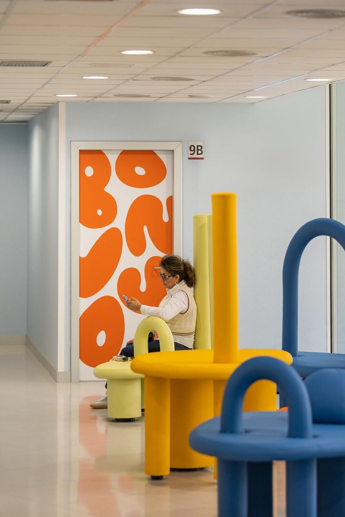 Millores a la sala d’espera de Pediatria de l'Hospital de Figueres.