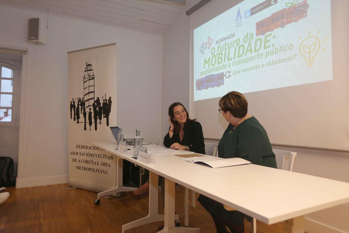Jornada 'O futuro da mobilidade: sostenibilidade e transporte público' en A Coruña