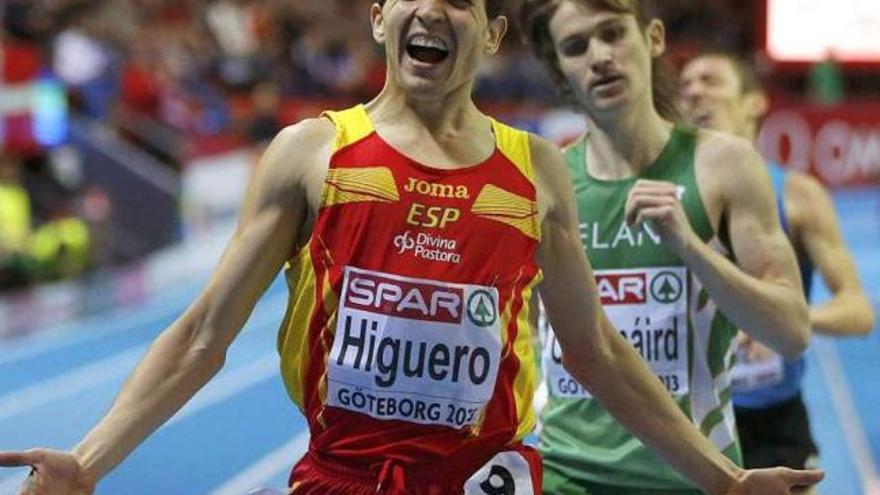 Juan Carlos Higuero celebra su plata durante el Europeo de Goteborg.