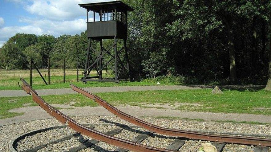 La empresa de ferrocarriles neerlandesa paga 32 millones de euros a víctimas del Holocausto