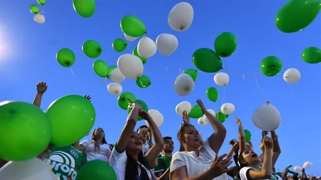 Chapecó homenajeó a los suyos con el corazón roto