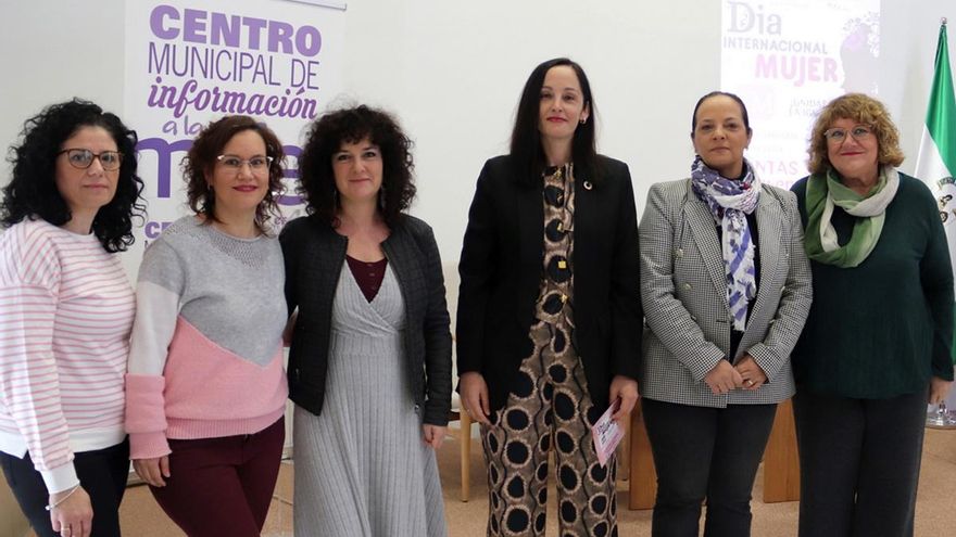 &#039;Juntas somos invencibles&#039;: Montilla celebra el Día Internacional de la Mujer