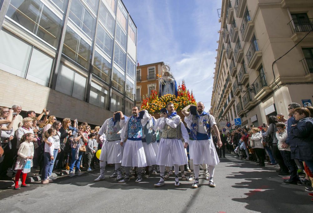 La Semana Santa alicantina concluye entre aleluyas.