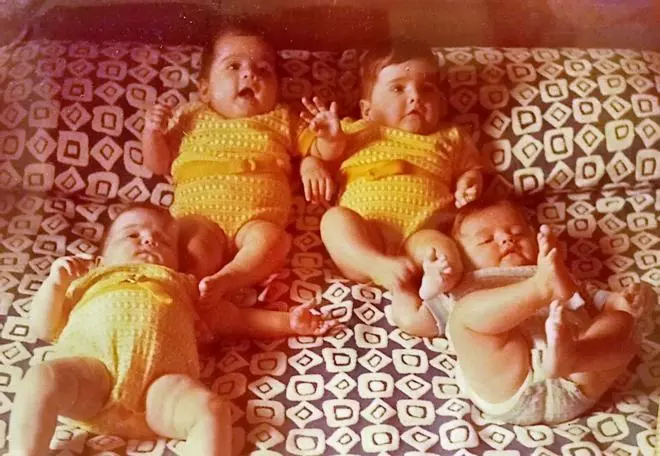 La historia de los cuatrillizos de La Salud