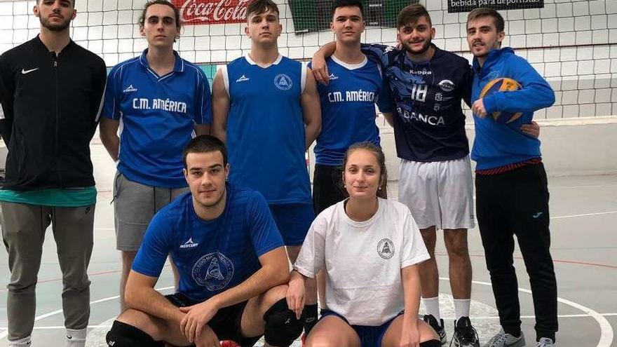 El equipo de San Gregorio, al frente de la Liga de voleibol