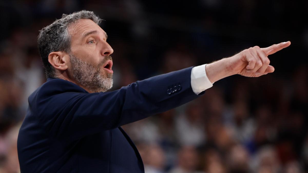 Ibon Navarro sigue marcando el rumbo de Unicaja