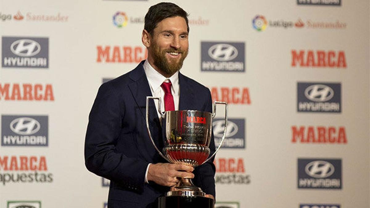 Leo Messi recogió el premio al máximo goleador la pasada temporada