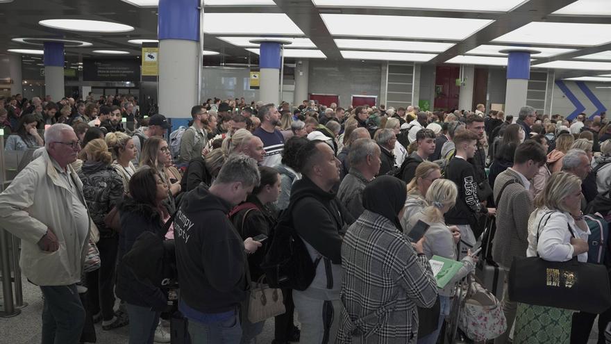 Nuevas retenciones en el control de seguridad del aeropuerto de Palma