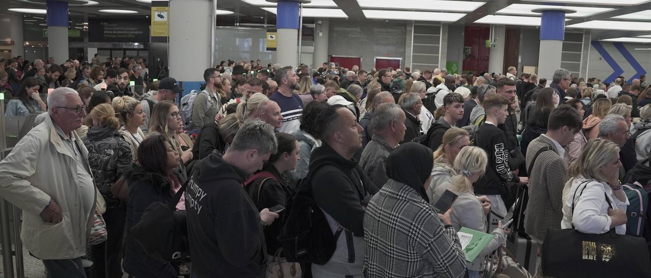 Nuevas retenciones en el control de seguridad del aeropuerto de Palma