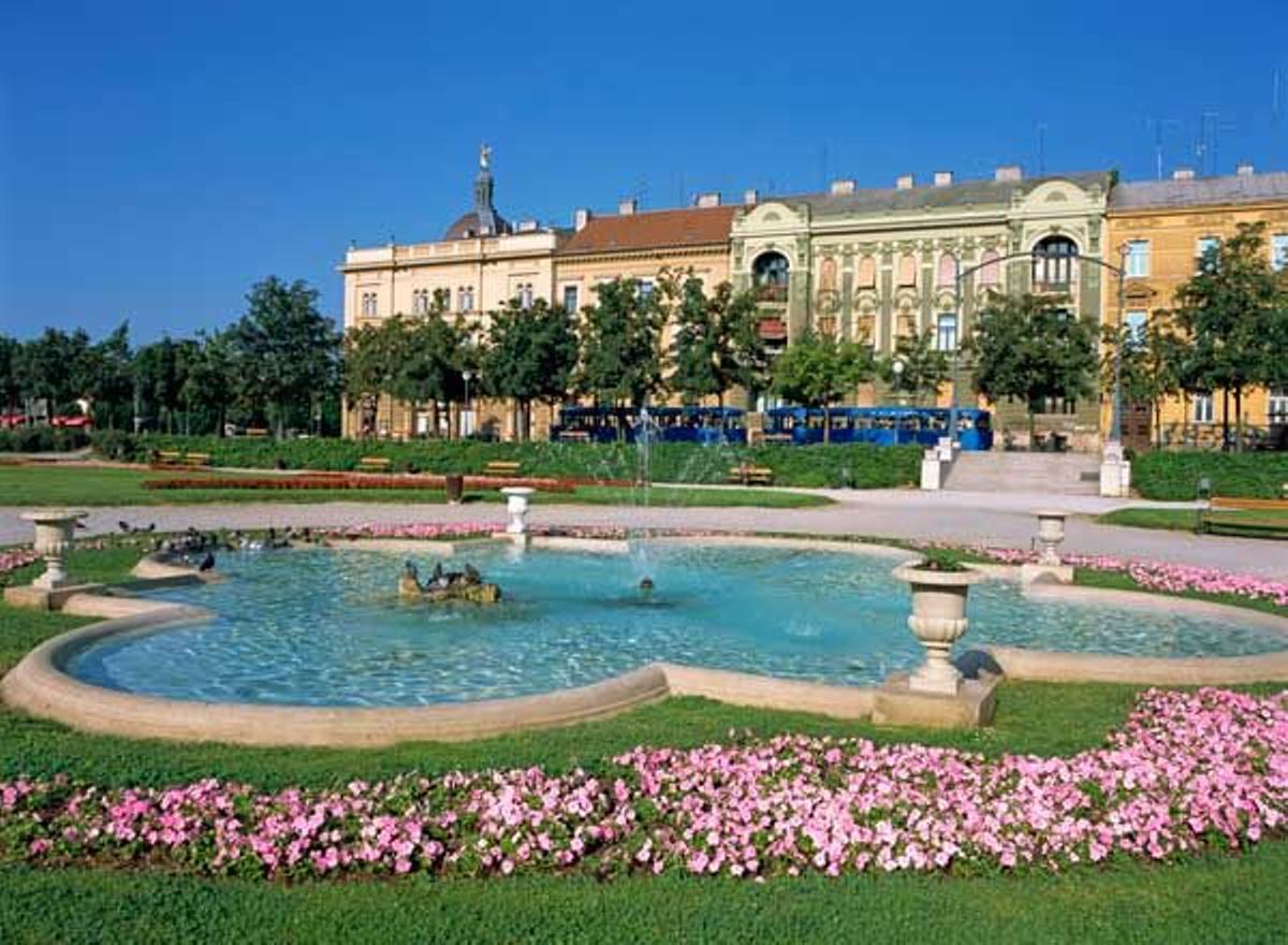 Parque Zrinjevac de Zagreb.