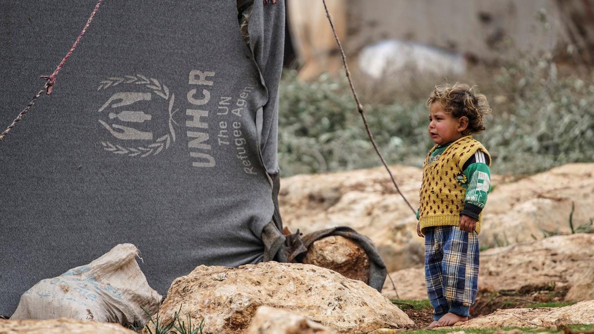 Un menor en un campamento de refugiados en Idlib, Siria.