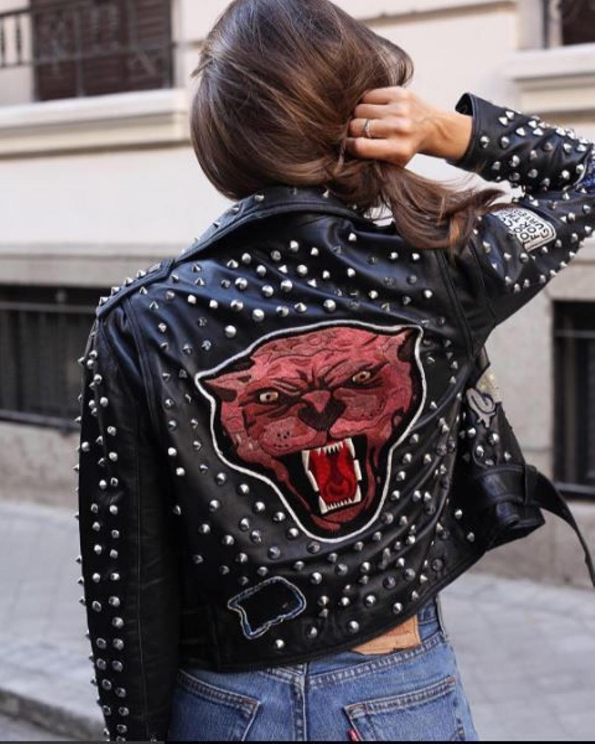 Tendencia biker: pinchos, bordados y tachuelas - Woman