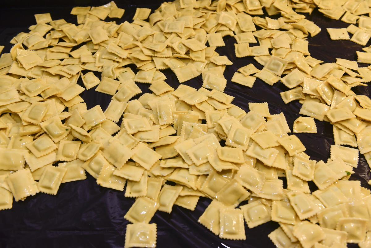 Cada semana, La Favola sirve 200 raciones de sus famosos raviolis.