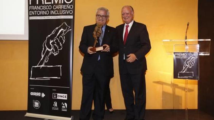 Premio Francisco Carreño    al Marq por su adaptación  a las personas invidentes