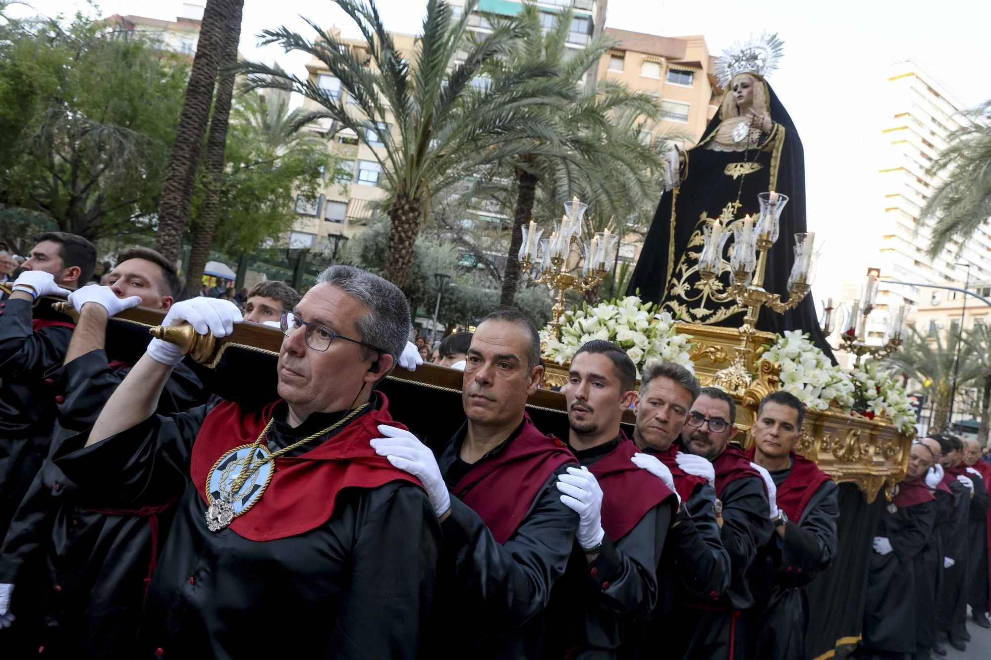 La Hermandad de la Santa Redención estrena este Jueves Santo en Alicante