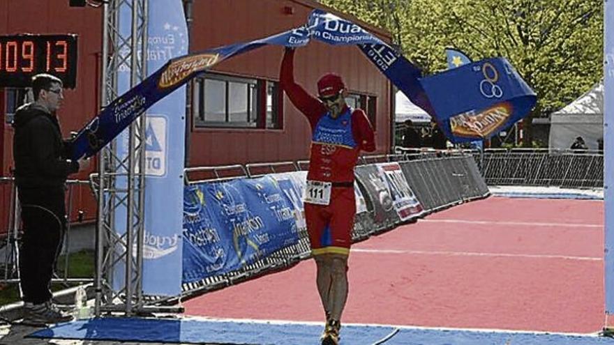 Quini Carrasco, campeón de Europa en Alemania