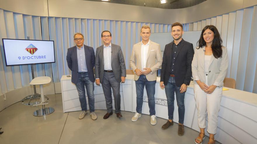 Manolo Mata, Jorge Bellver, Toni Cantó, Fran Ferri y Naiara Davó, ayer en Levante TV.