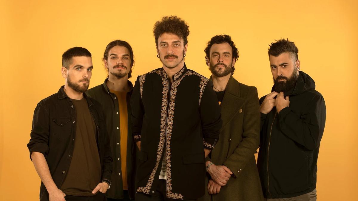 La banda Shinova animará con su música el recinto de fiestas de Alcantarilla este sábado