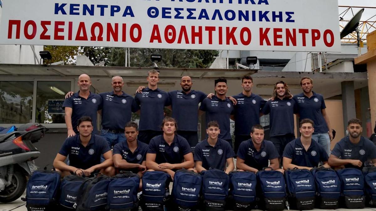 Los jugadores del Tenerife Echeyde fueron de menos a más en su enfrentamiento ante los neerlandeses. | | E.D.